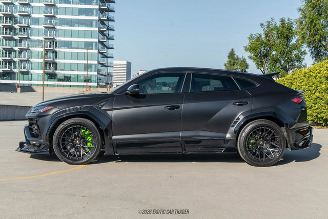 Used 2021 Lamborghini Urus image 3