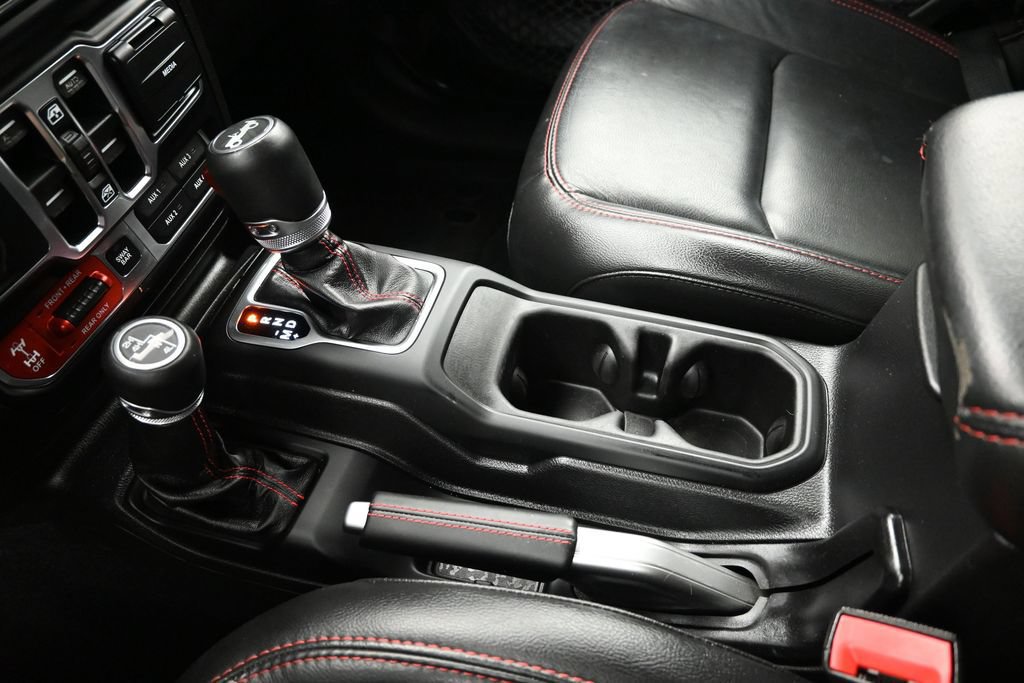 Used 2019 Jeep Wrangler Unlimited Rubicon AWD/4WD image 17