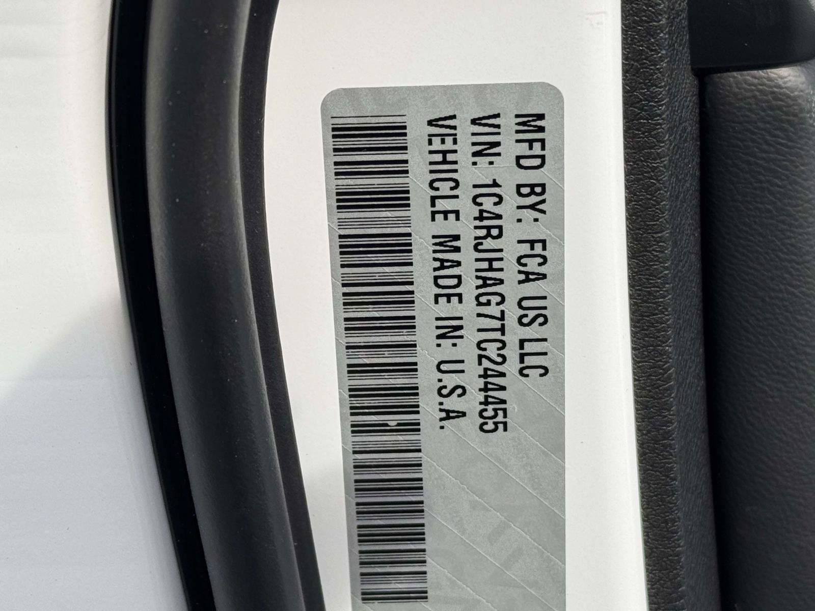 New 2026 Jeep Grand Cherokee Laredo X AWD/4WD image 25