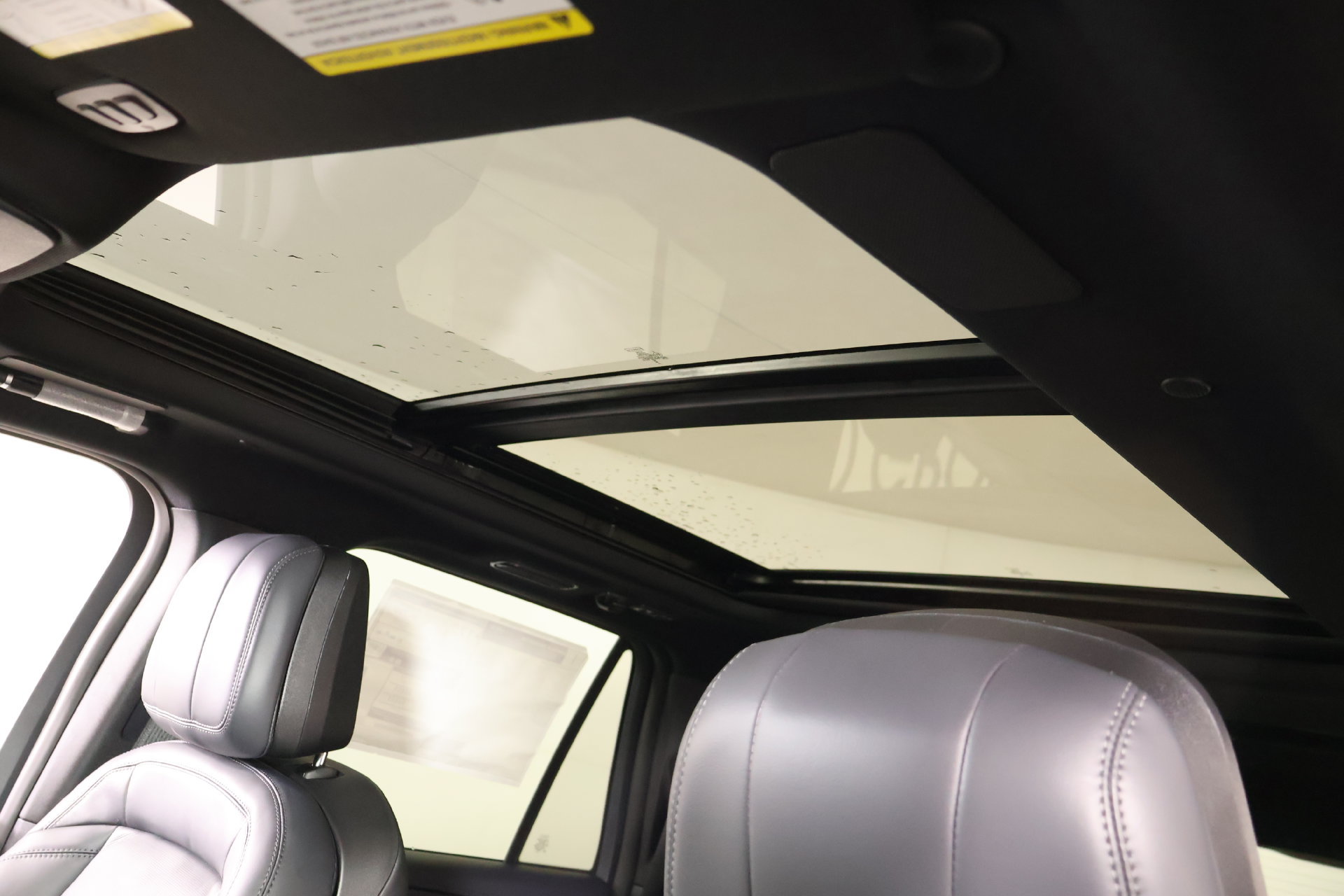 New 2027 Lincoln Navigator L Reserve w/ Jet Appearance Package AWD/4WD image 17