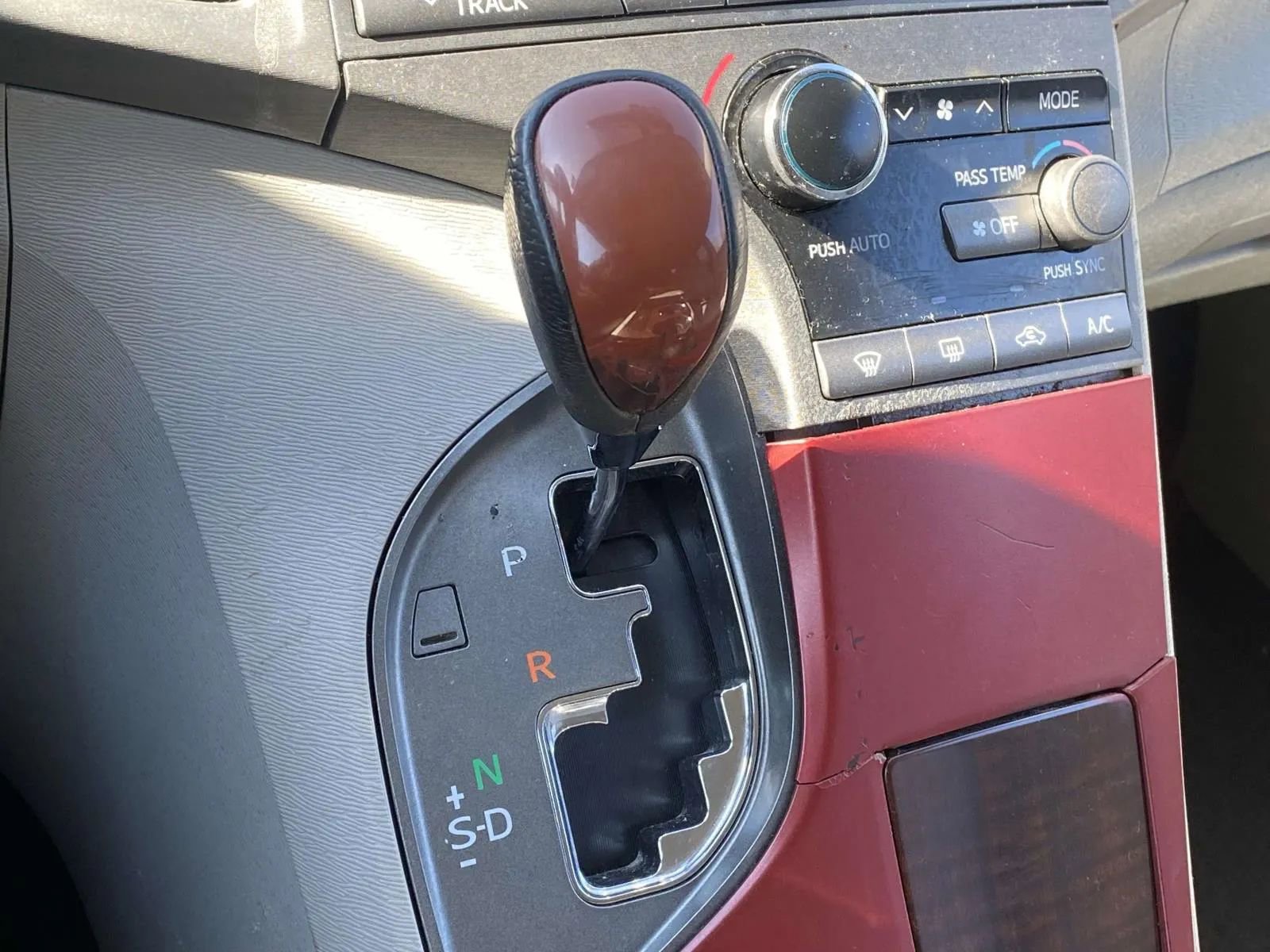 Used 2009 Toyota Venza image 28