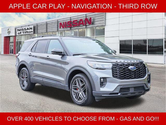 Used 2025 Ford Explorer ST-Line w/ ST-Line Street Pack image 1