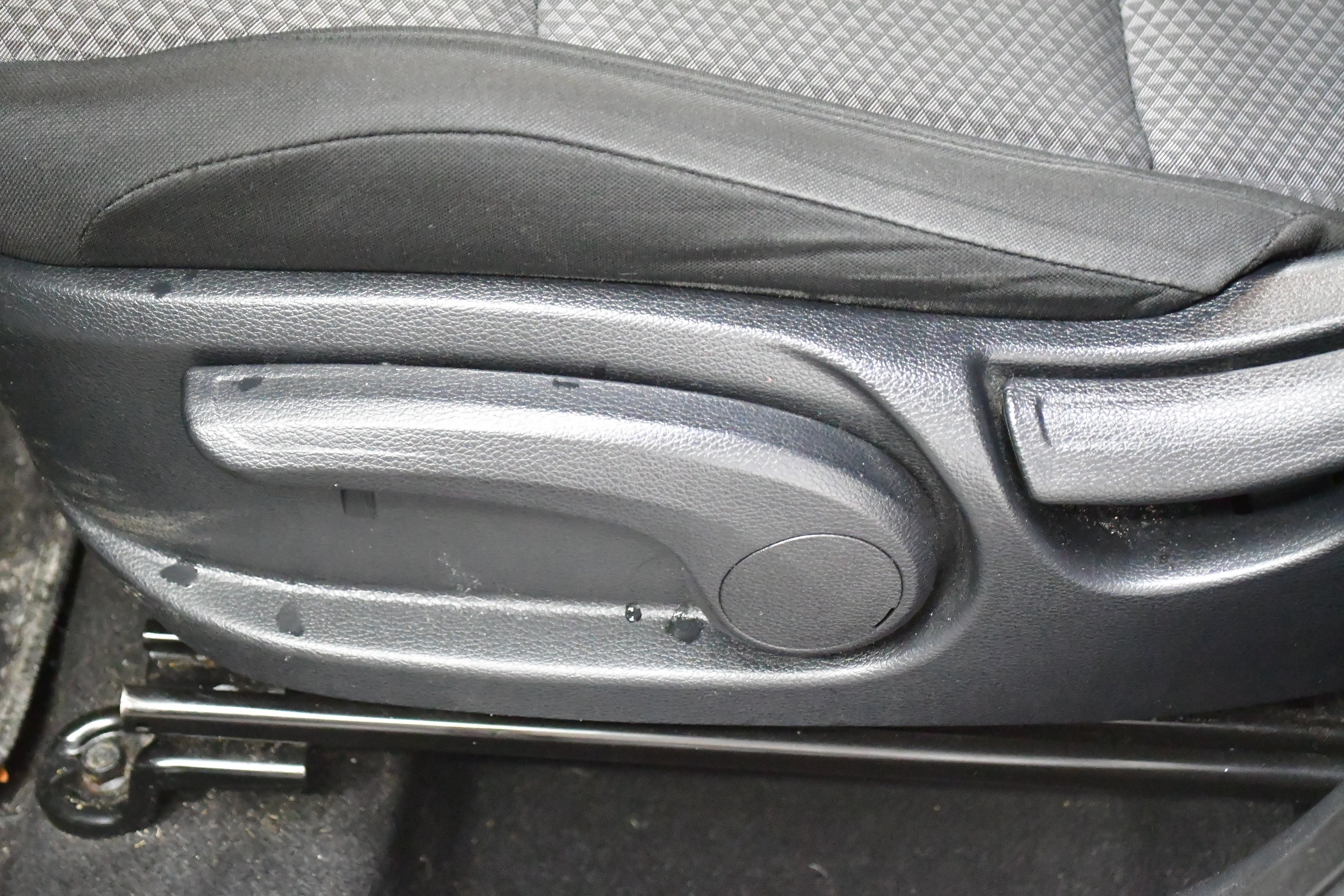 Used 2024 Kia Soul LX w/ Option Group 015 FWD image 13