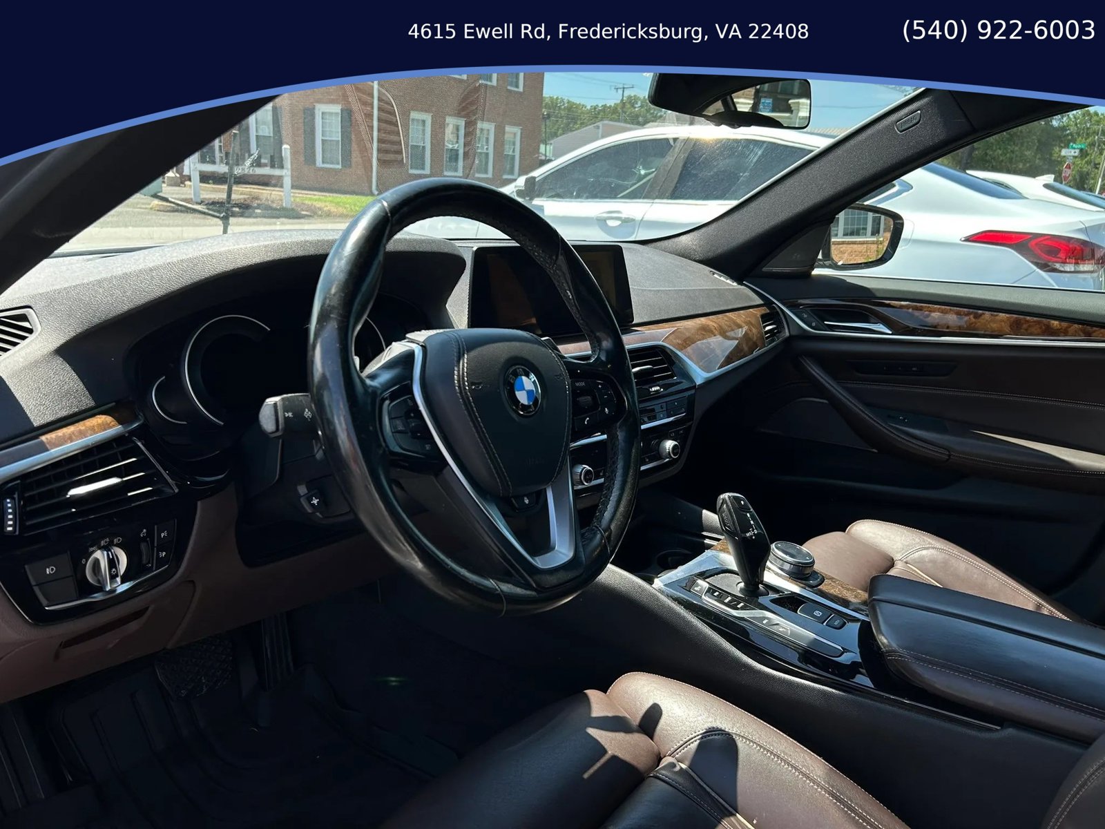 Used 2018 BMW 530e xDrive w/ Premium Package 2 AWD/4WD image 11