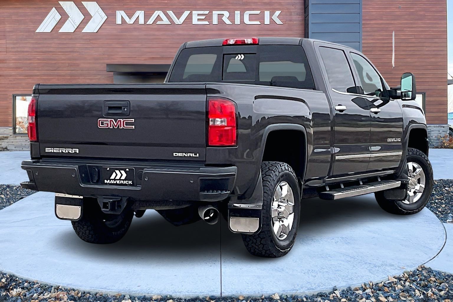 Used 2015 GMC Sierra 2500 Denali image 5