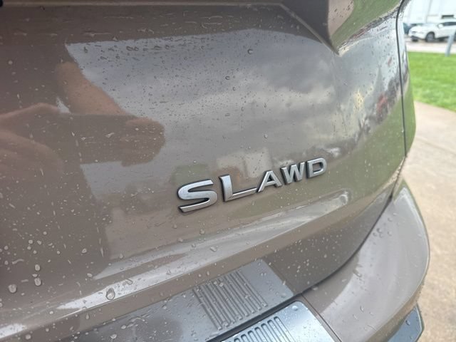 Used 2025 Nissan Rogue SL w/ Tech Package AWD/4WD image 8