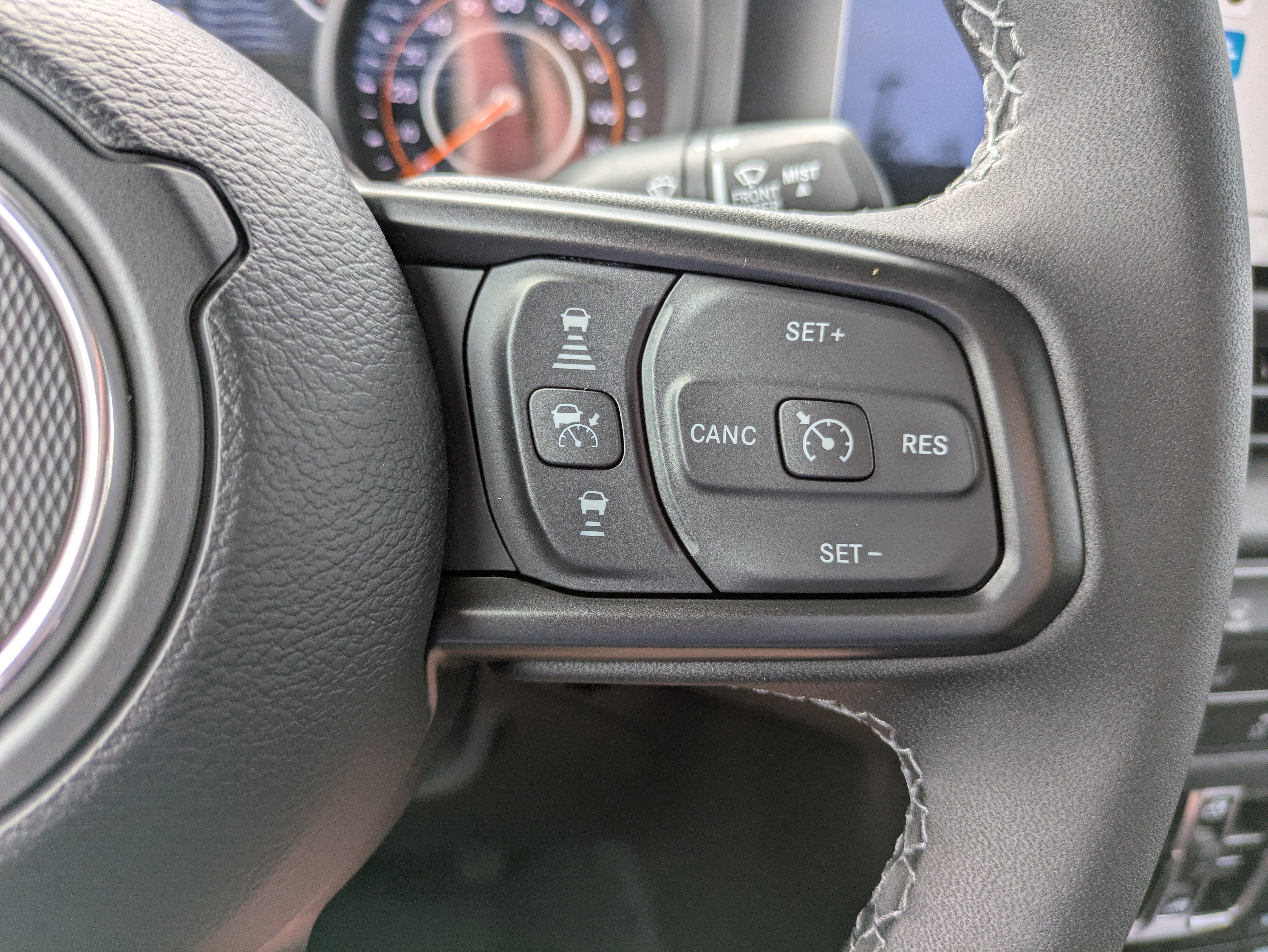 New 2025 Jeep Gladiator Sport image 19