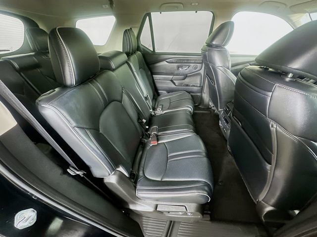 Certified 2023 Honda Pilot Elite image 9