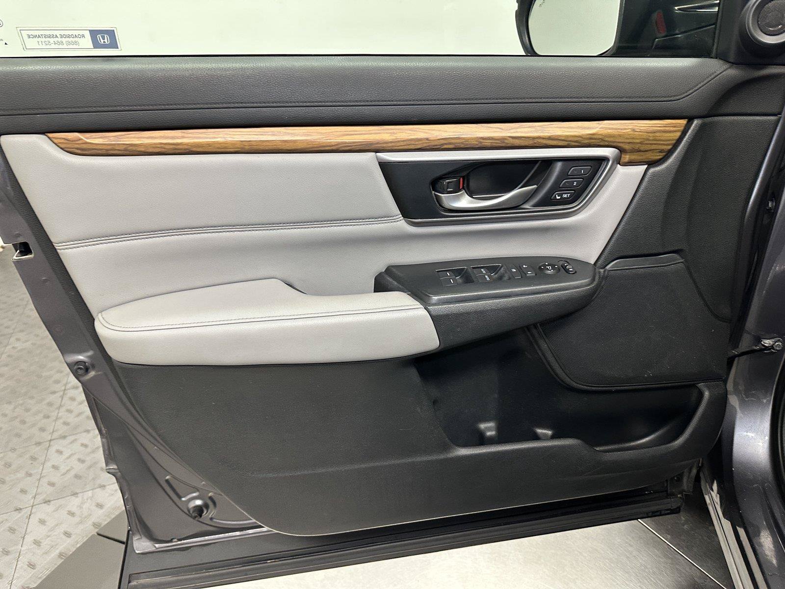 Used 2017 Honda CR-V EX-L image 19
