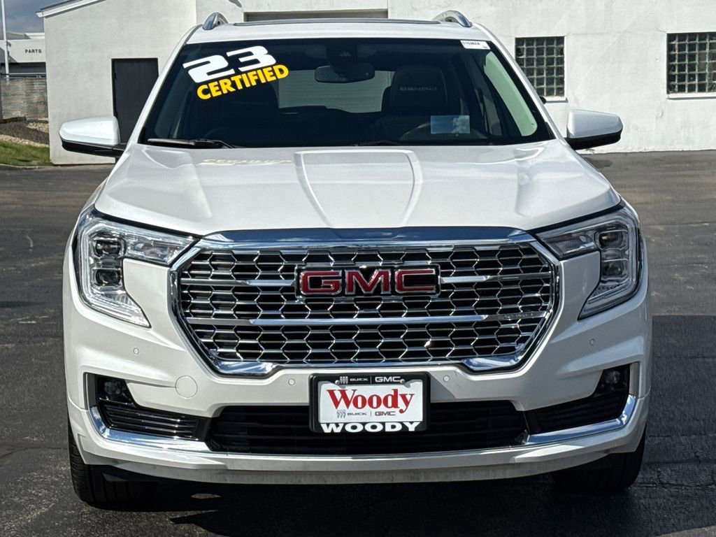 Certified 2023 GMC Terrain Denali image 4