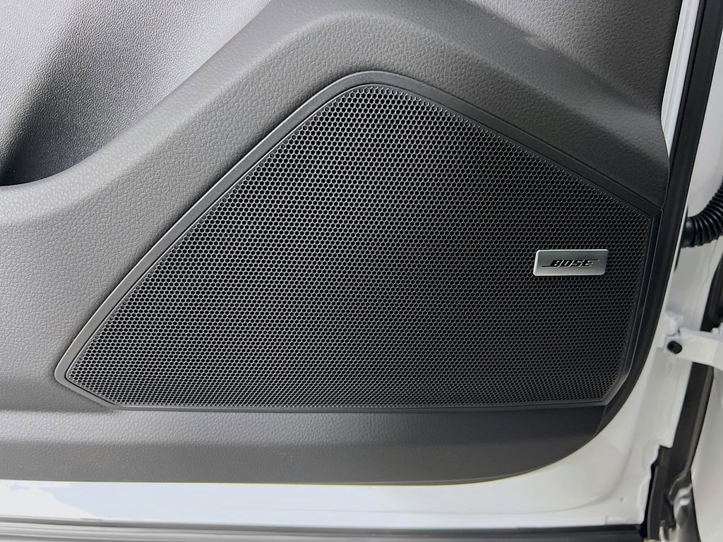 New 2026 Porsche Cayenne image 21