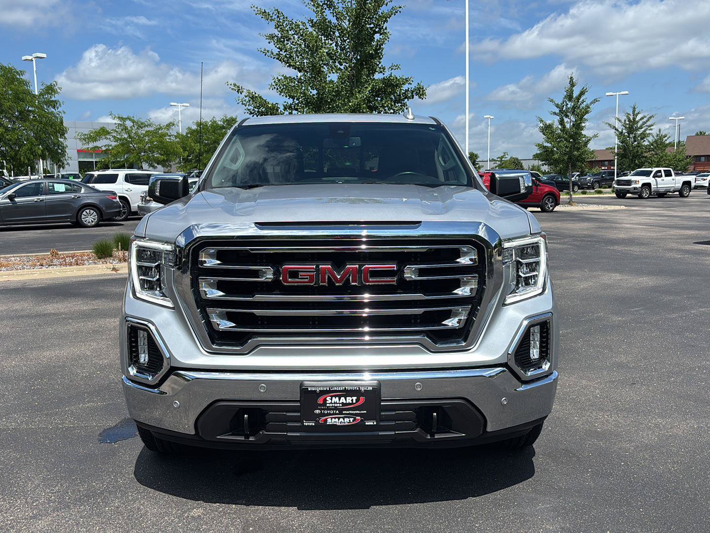 Used 2022 GMC Sierra 1500 SLT w/ SLT Premium Plus Package AWD/4WD image 7