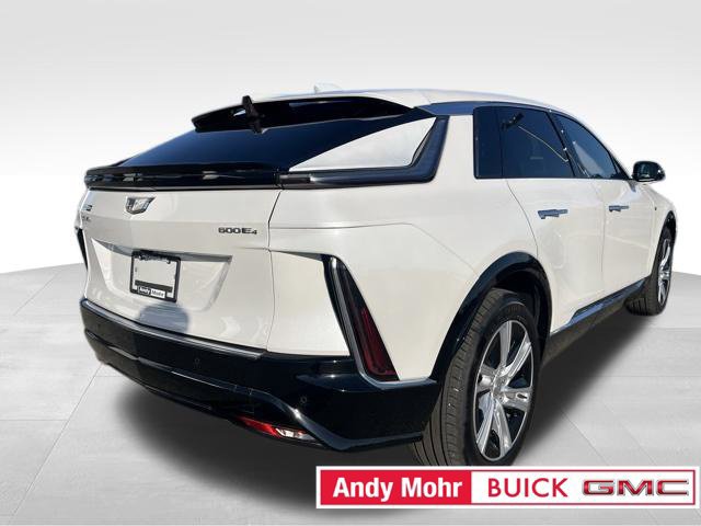 Used 2024 Cadillac Lyriq Tech AWD/4WD image 13