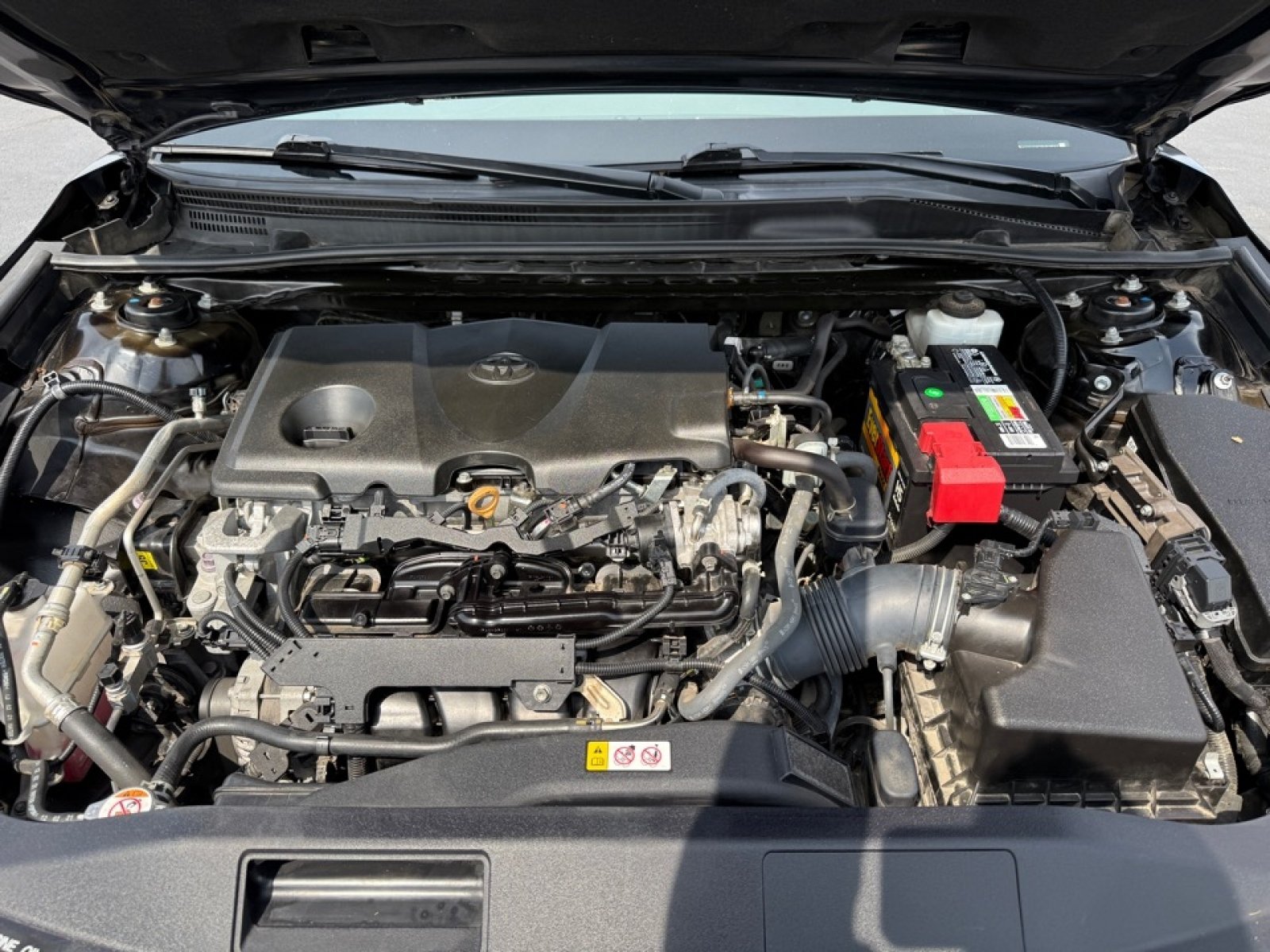 Used 2022 Toyota Camry SE w/ Convenience Package FWD image 36