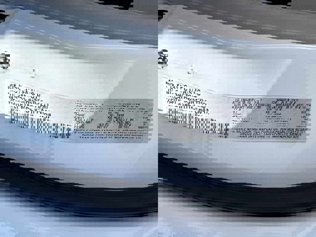 Used 2024 Chrysler Pacifica Touring-L image 37