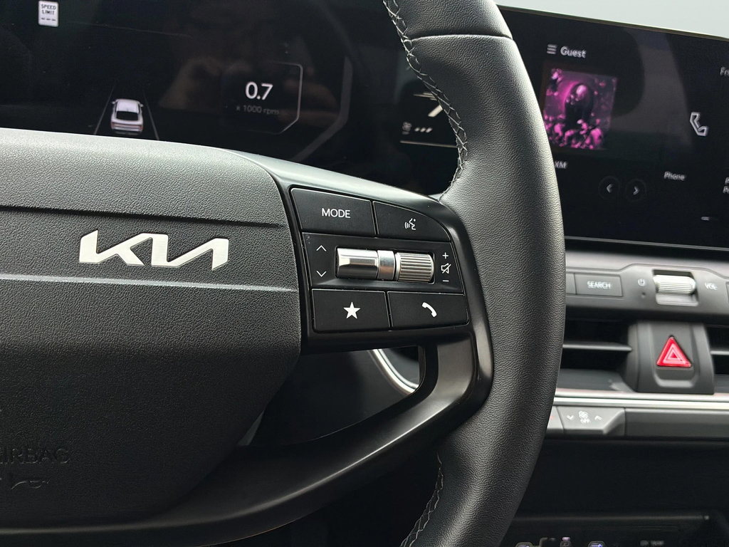 Certified 2025 Kia K4 EX FWD image 10