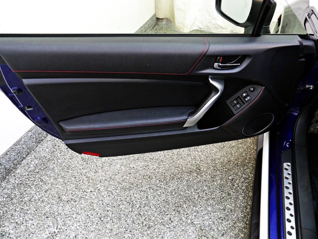 Used 2016 Scion FR-S RWD image 7
