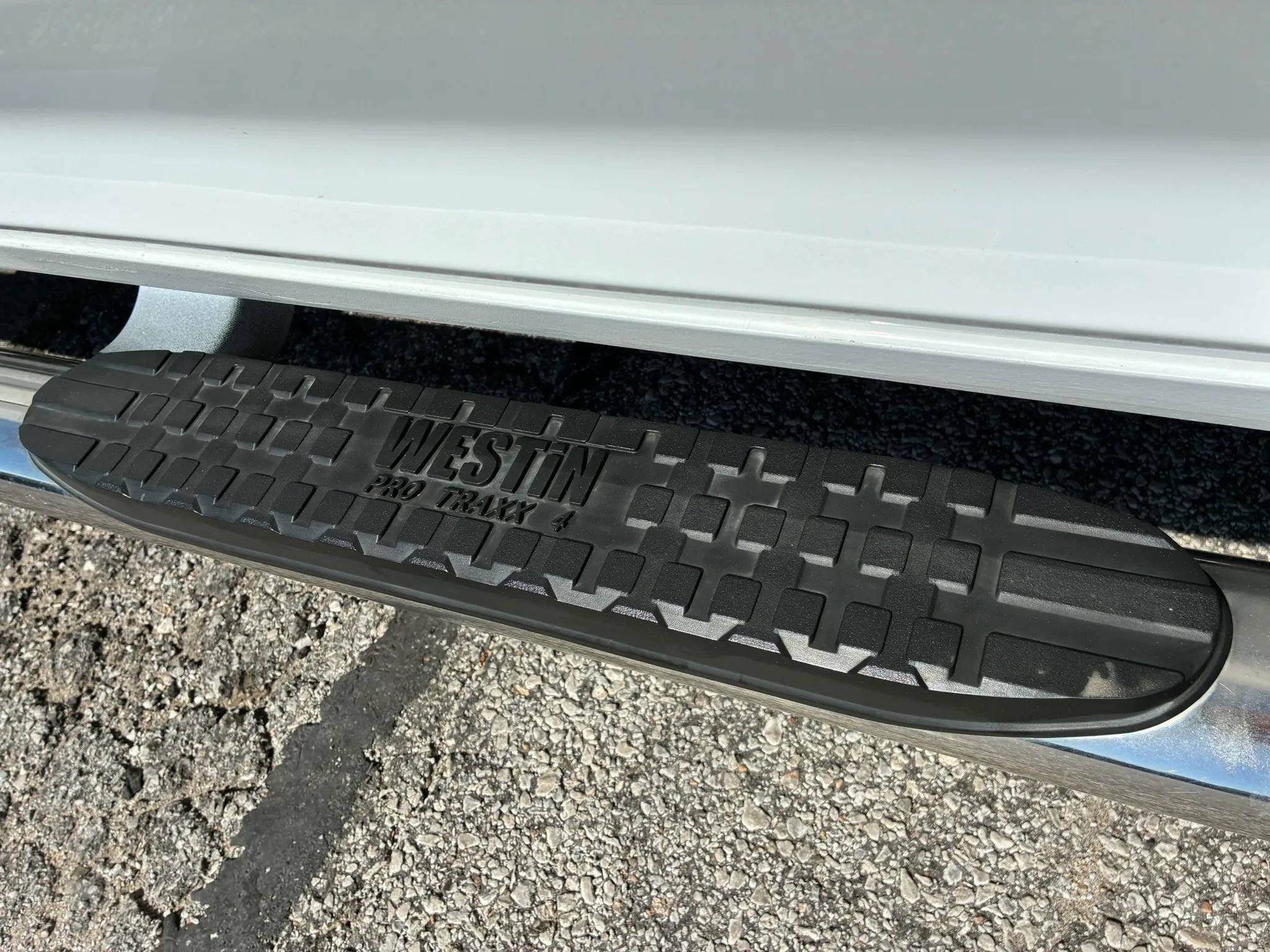 Used 2018 RAM 1500 Laramie image 26