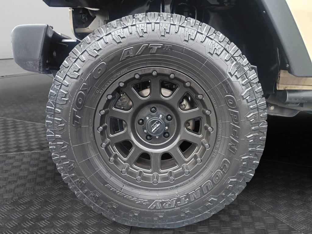 Used 2017 Jeep Wrangler Unlimited Sport w/ Quick Order Package 23S image 23
