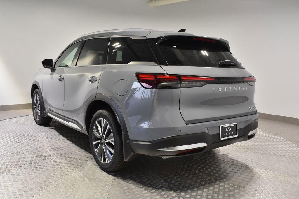 New 2026 INFINITI QX60 Luxe w/ Family Package image 5