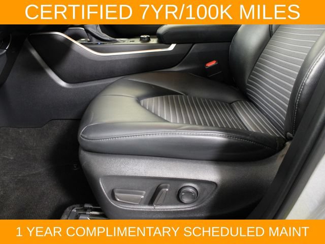 Used 2023 Toyota Highlander XSE AWD/4WD image 18