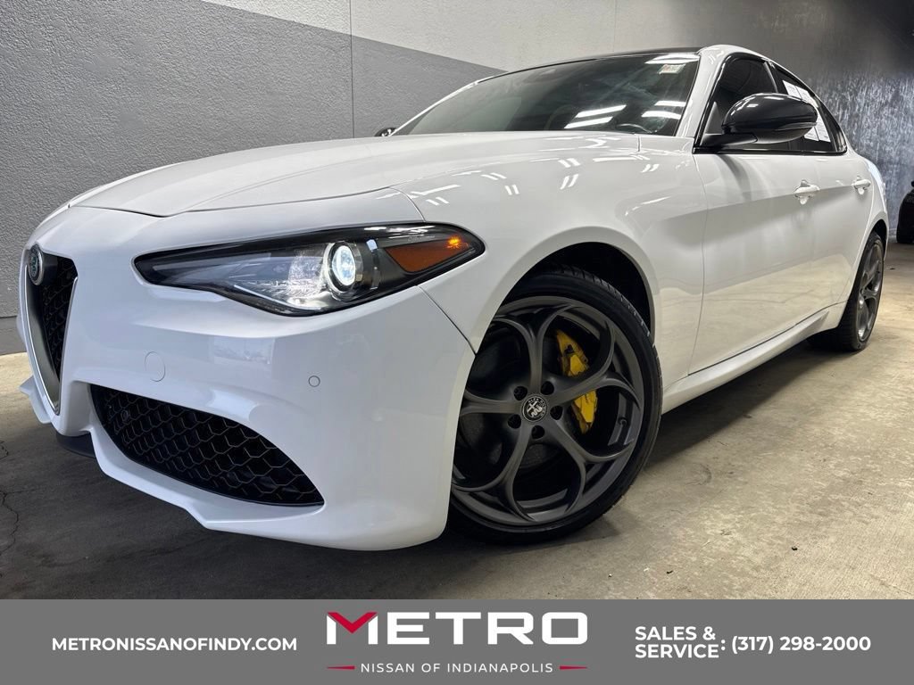 Used 2021 Alfa Romeo Giulia Ti Sport AWD/4WD image 1