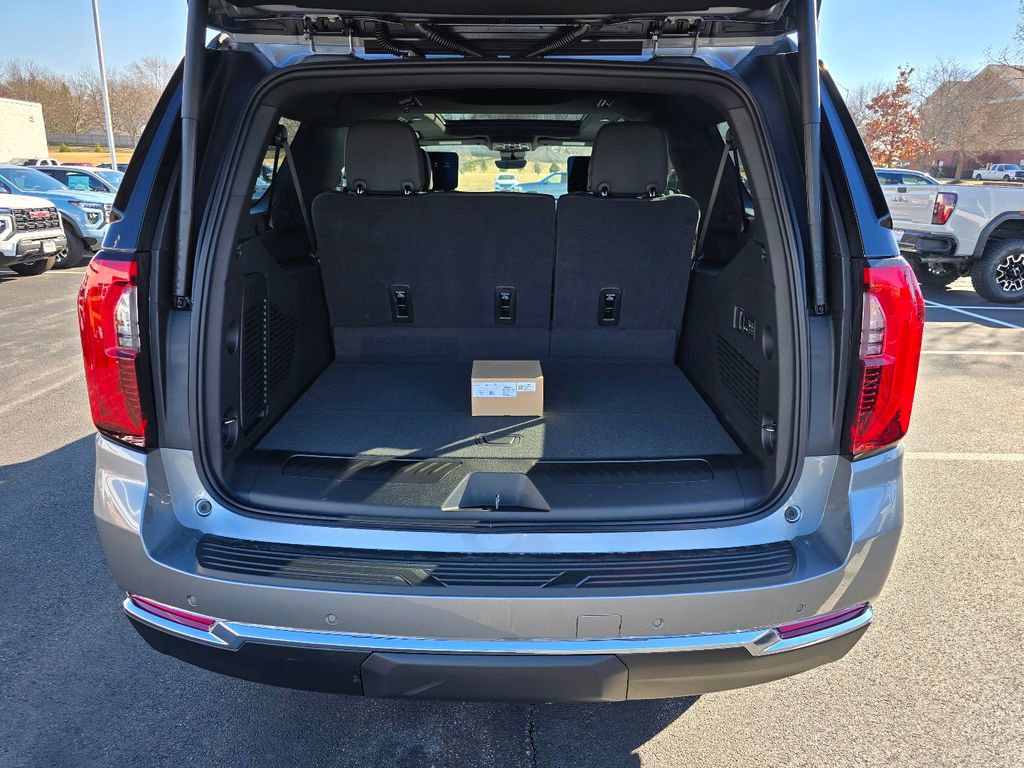 New 2026 GMC Yukon XL Elevation image 31