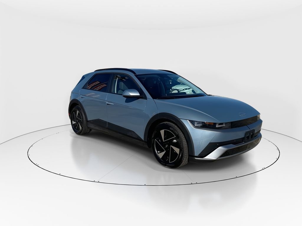 Used 2025 Hyundai Ioniq 5 SEL image 2