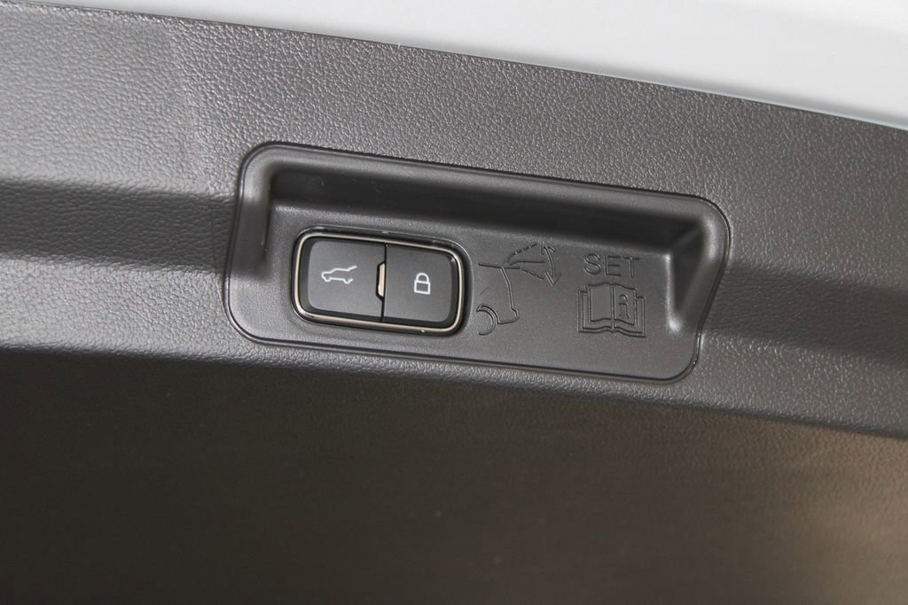 New 2026 Ford Explorer Active image 16