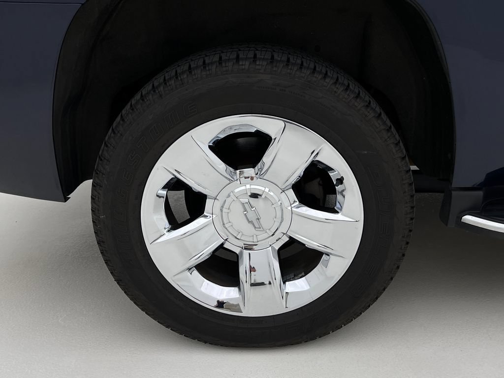 Used 2017 Chevrolet Tahoe Premier AWD/4WD image 30