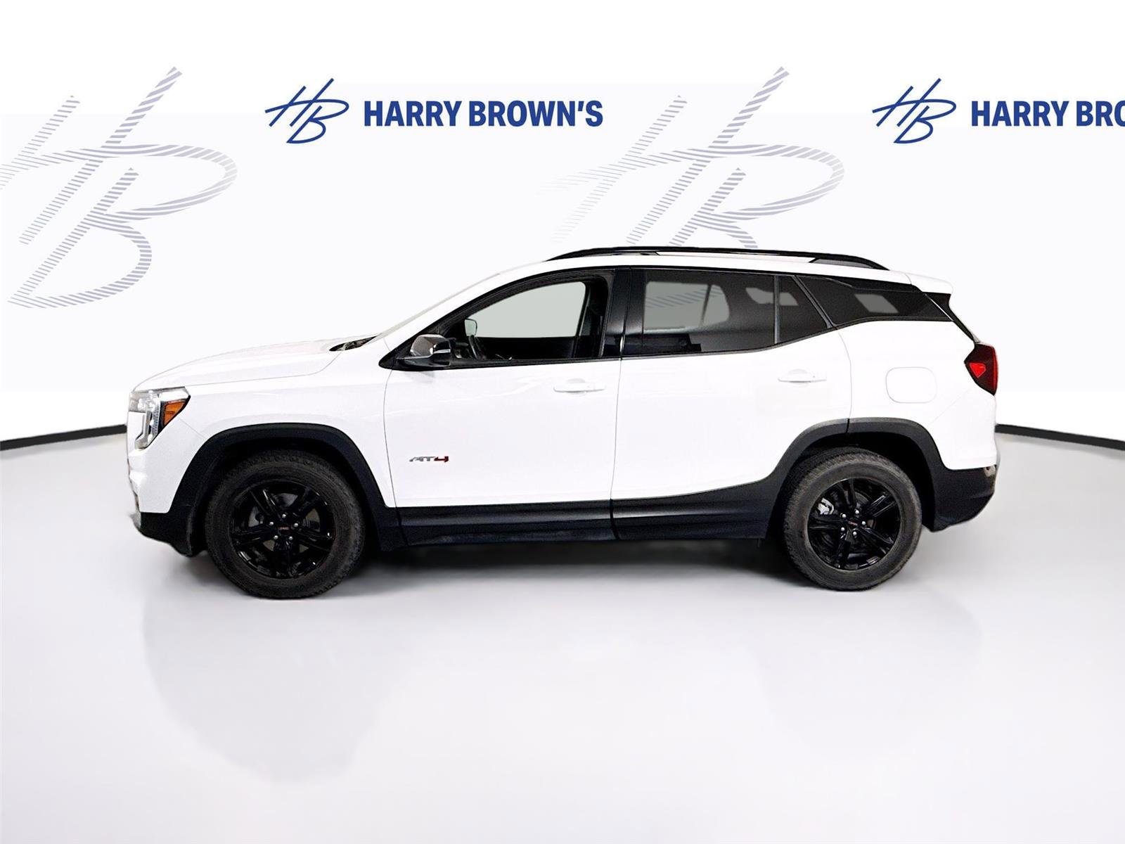 Used 2023 GMC Terrain AT4 w/ Tech Package AWD/4WD image 27