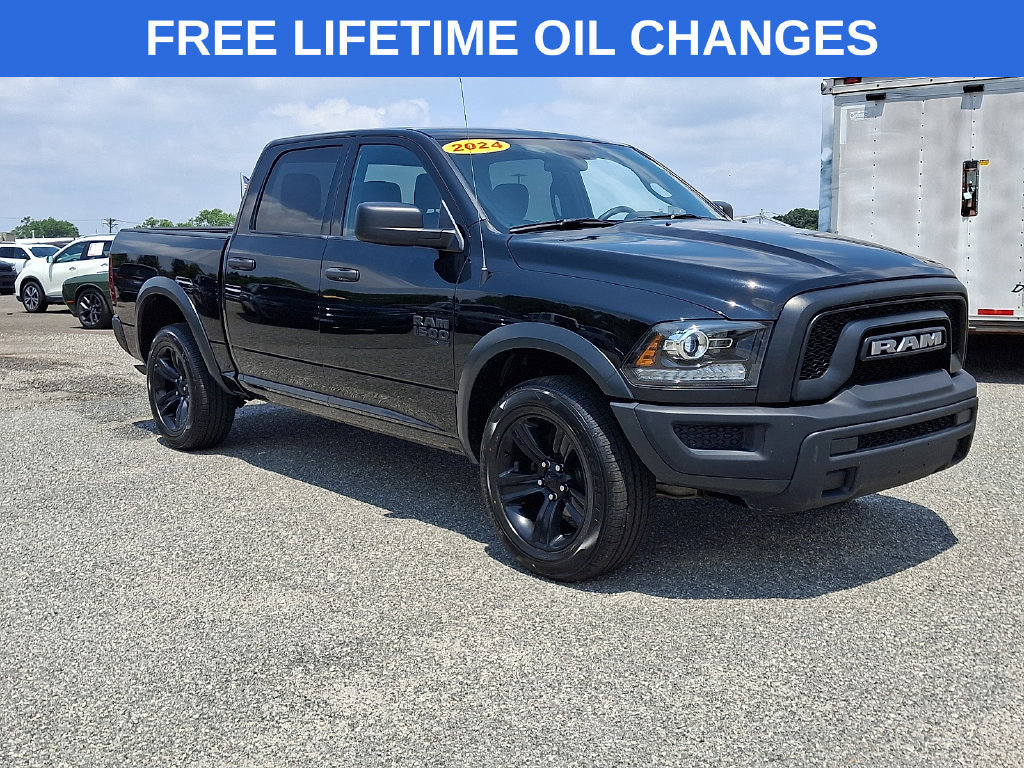 Used 2024 RAM 1500 Warlock AWD/4WD image 1