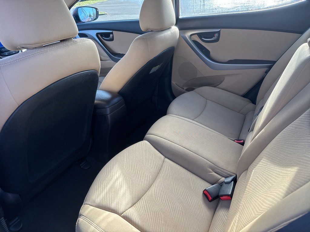 Used 2013 Hyundai Elantra GLS image 18