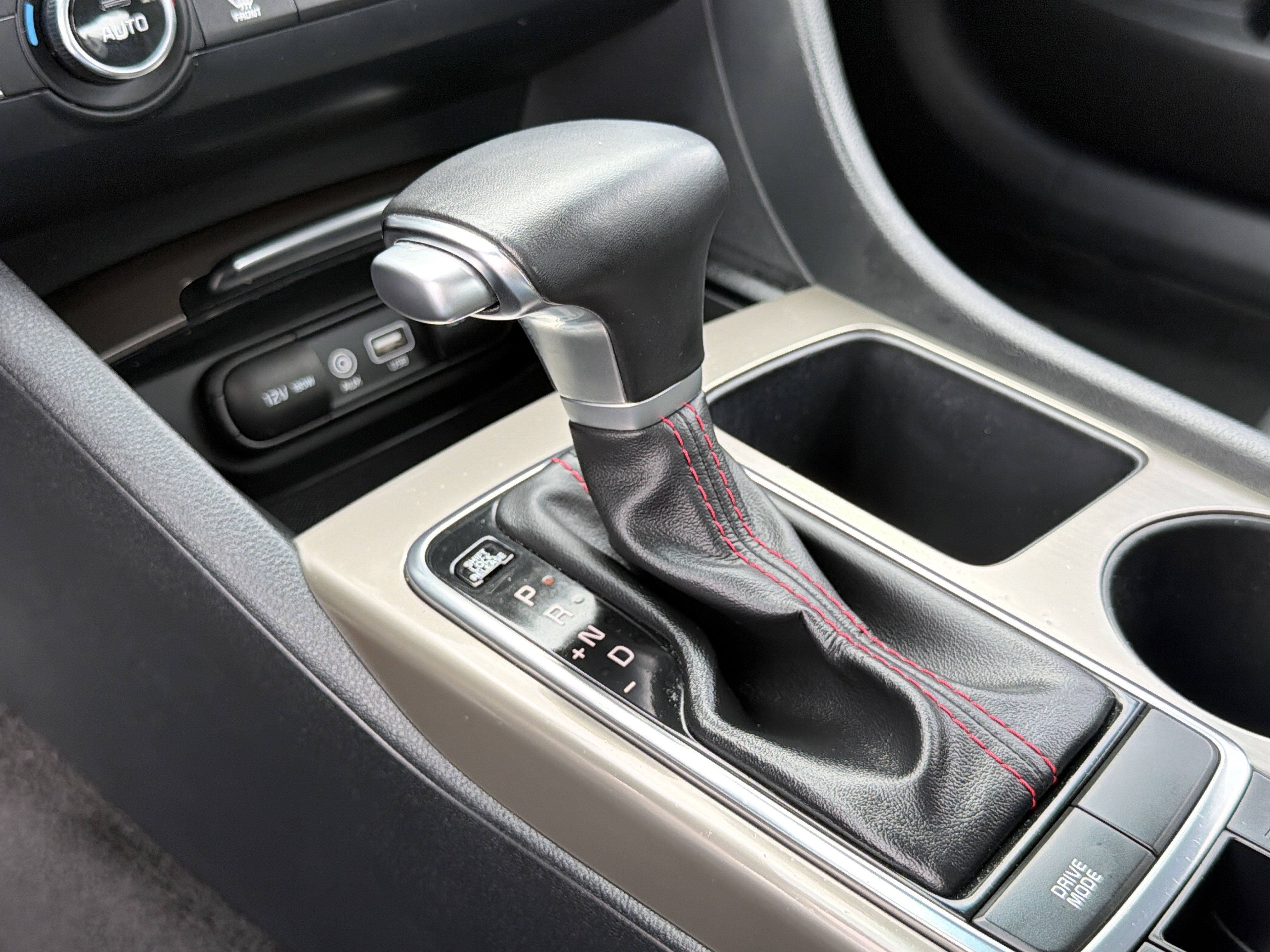 Used 2018 Kia Optima SX w/ Technology Package FWD image 32
