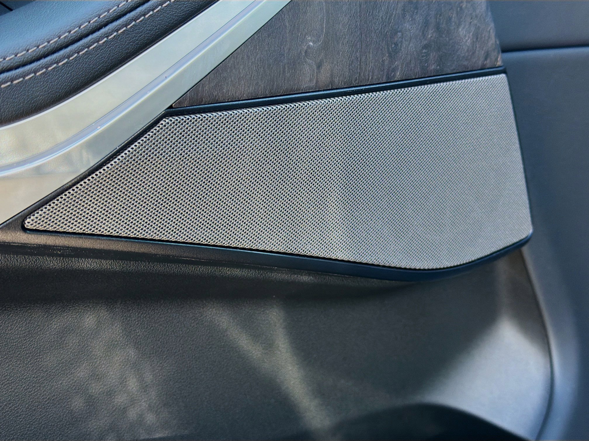 New 2026 BMW X5 xDrive40i w/ M Sport Package image 24