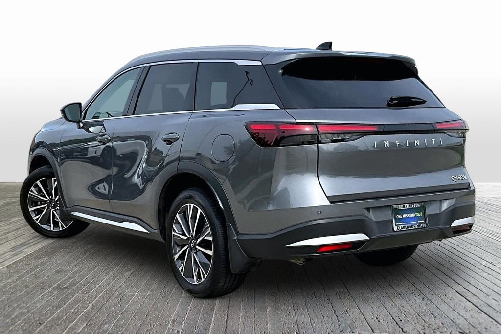 Certified 2026 INFINITI QX60 Luxe w/ Cargo Package AWD/4WD image 6