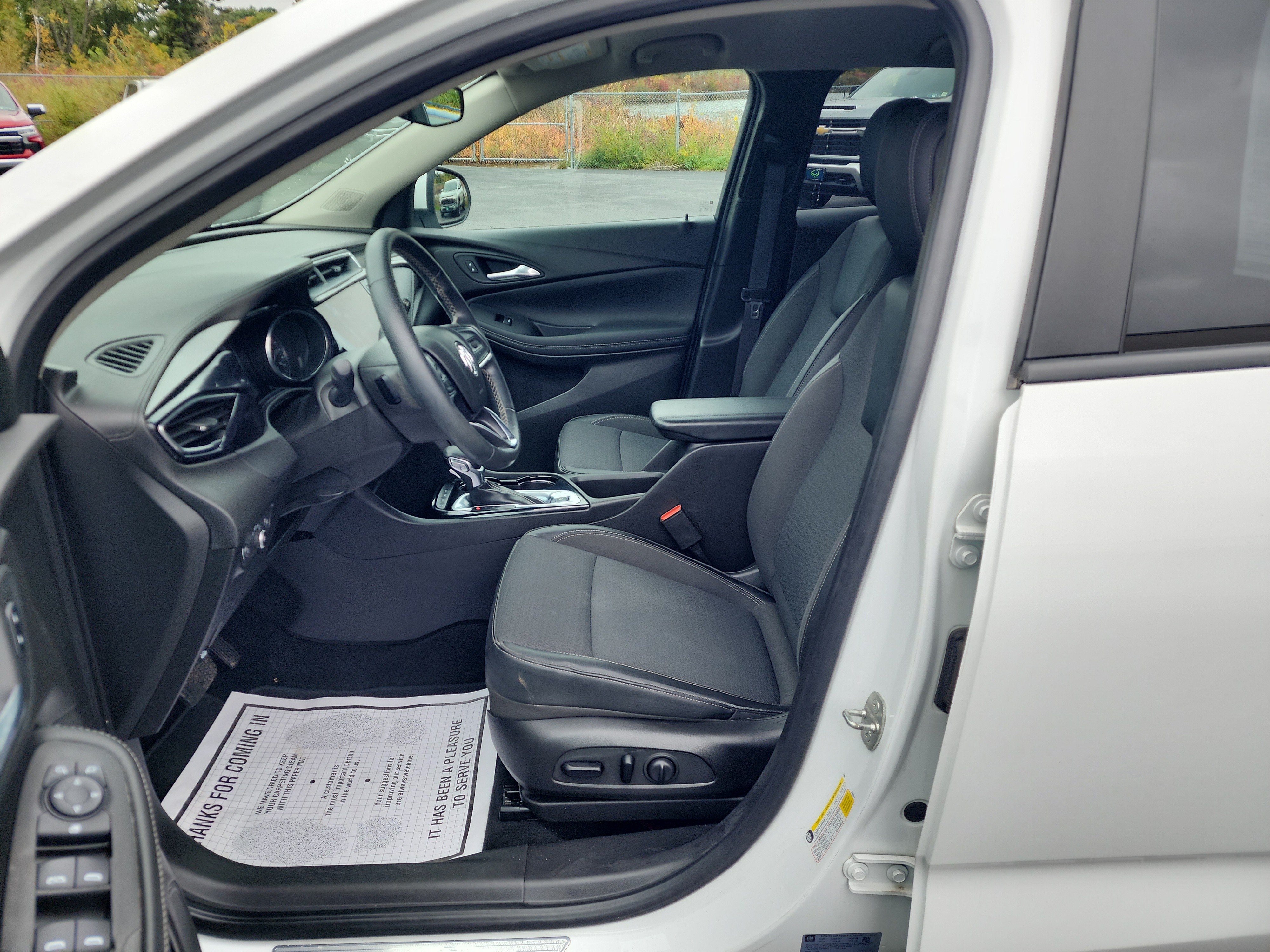 Certified 2021 Buick Encore GX Select AWD/4WD image 11
