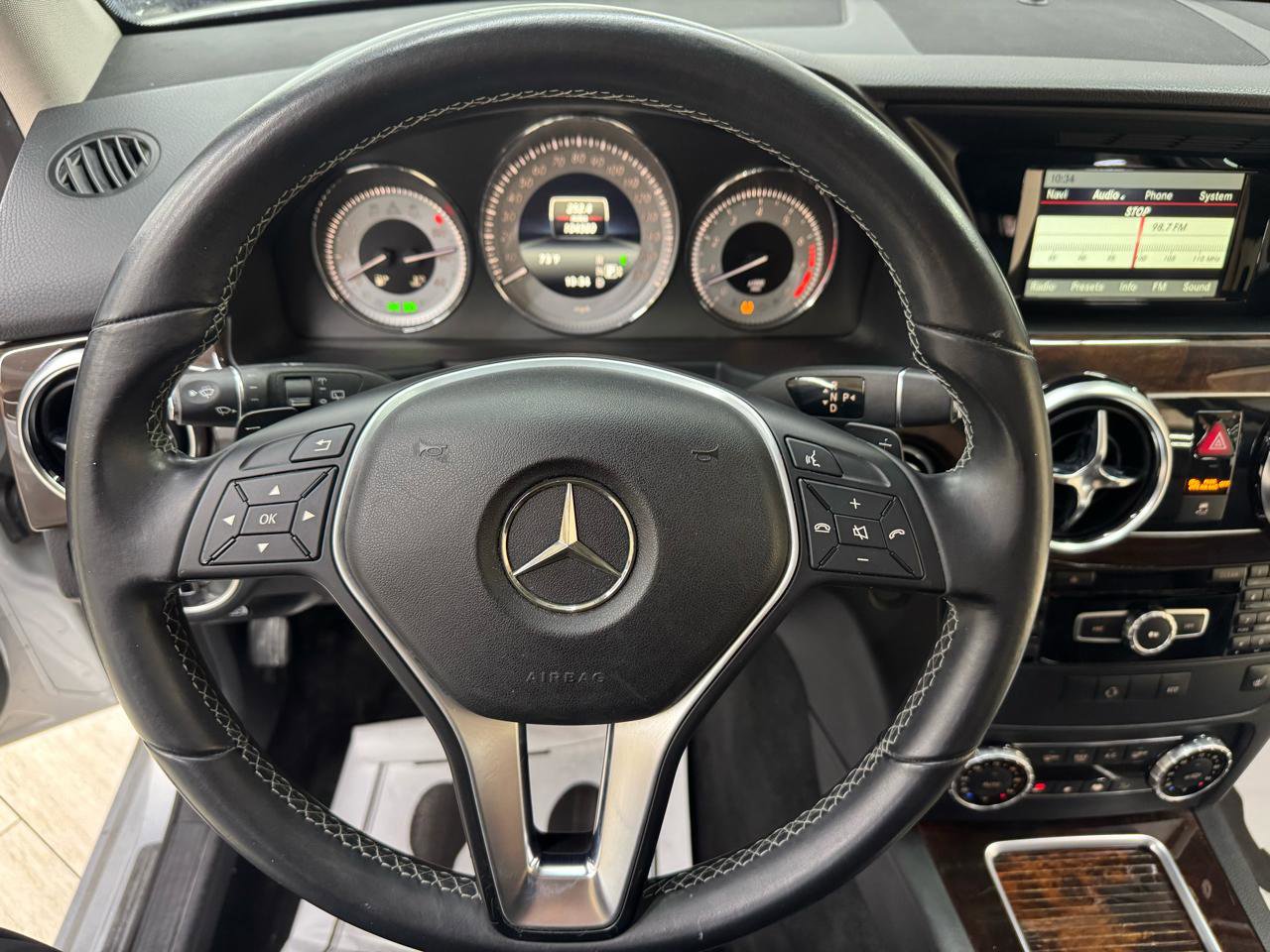 Used 2014 Mercedes-Benz GLK 350 2WD image 21