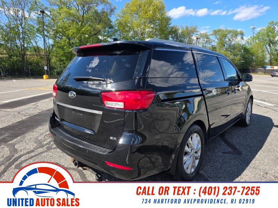 Used 2017 Kia Sedona EX FWD image 5