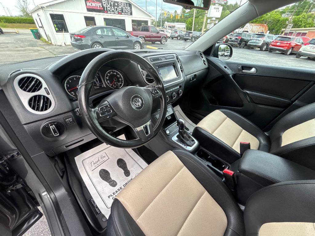 Used 2016 Volkswagen Tiguan S FWD image 15