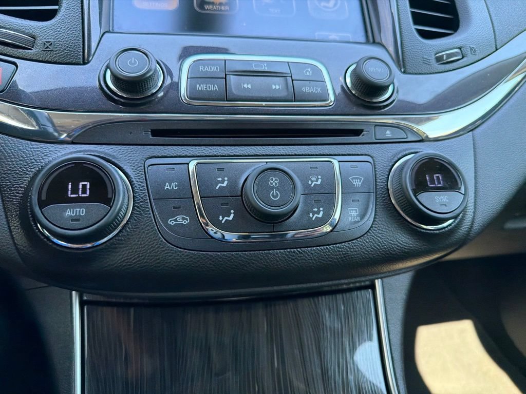 Used 2019 Chevrolet Impala Premier FWD image 13