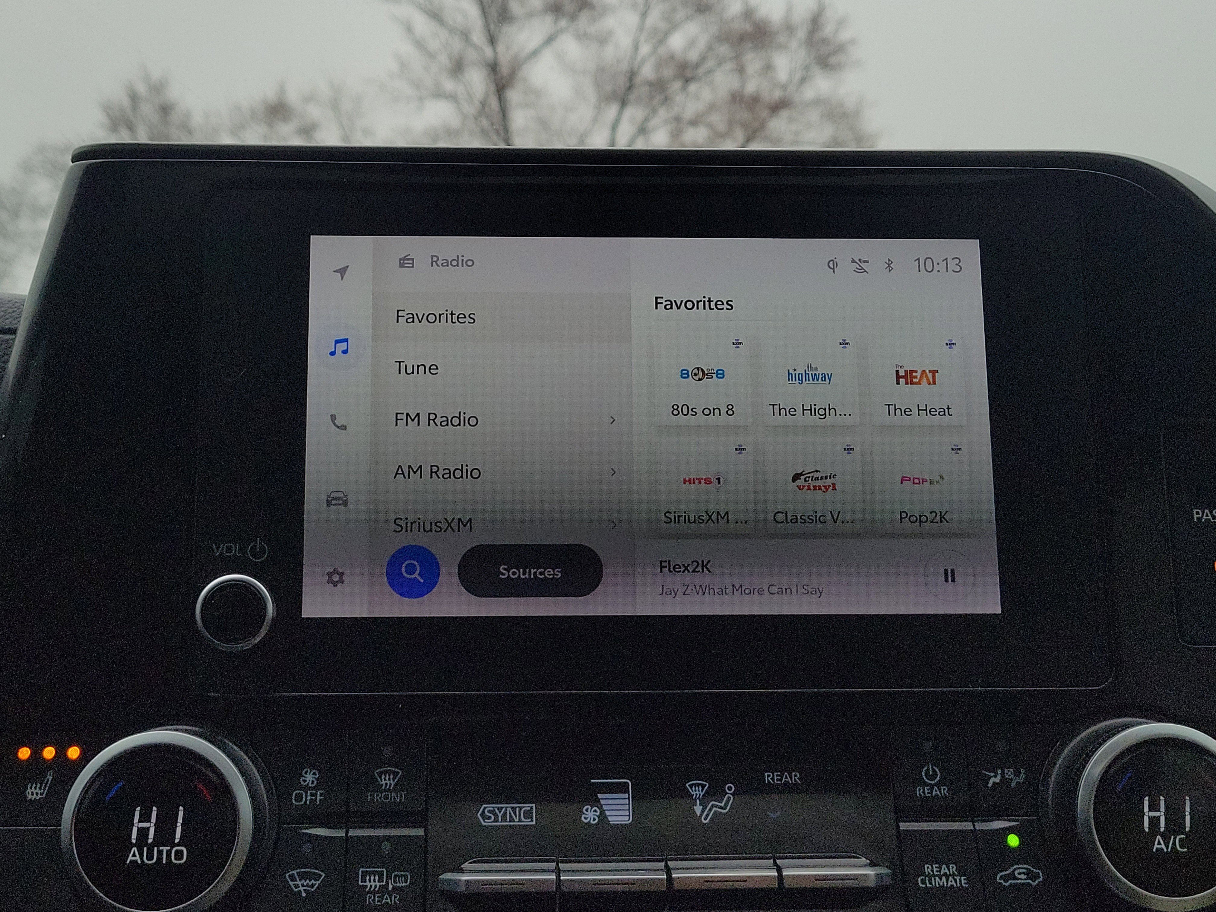 Used 2024 Toyota Highlander XLE image 31