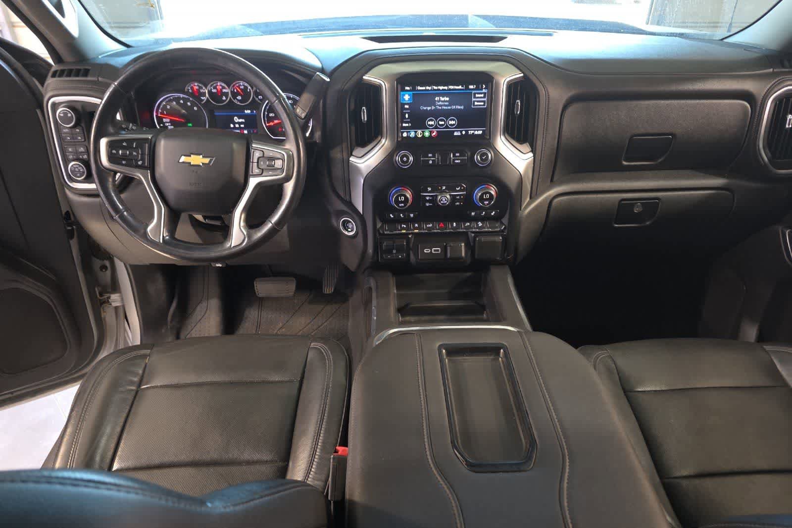 Used 2019 Chevrolet Silverado 1500 LTZ w/ LTZ Texas Edition AWD/4WD image 4