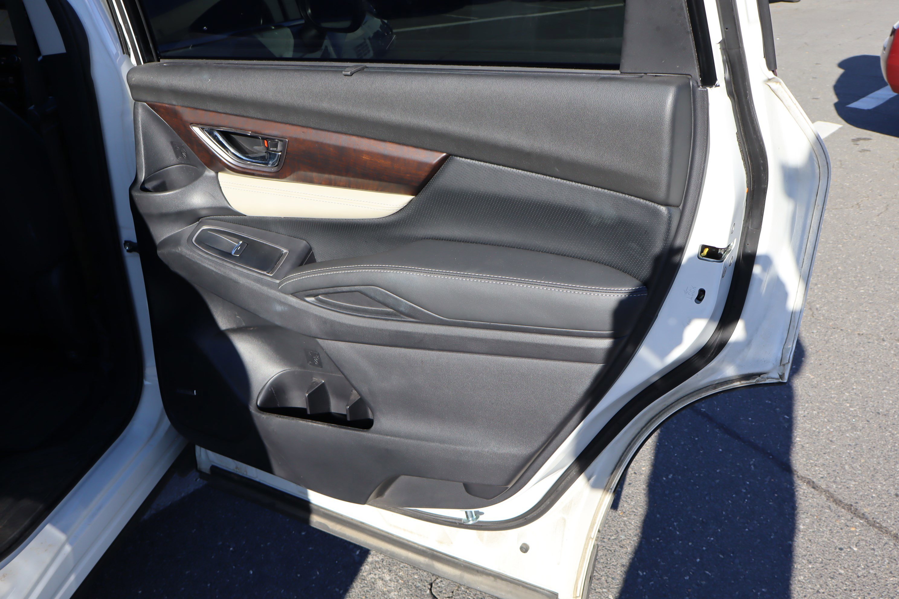 Used 2021 Subaru Ascent Touring w/ Popular Package #2A image 37