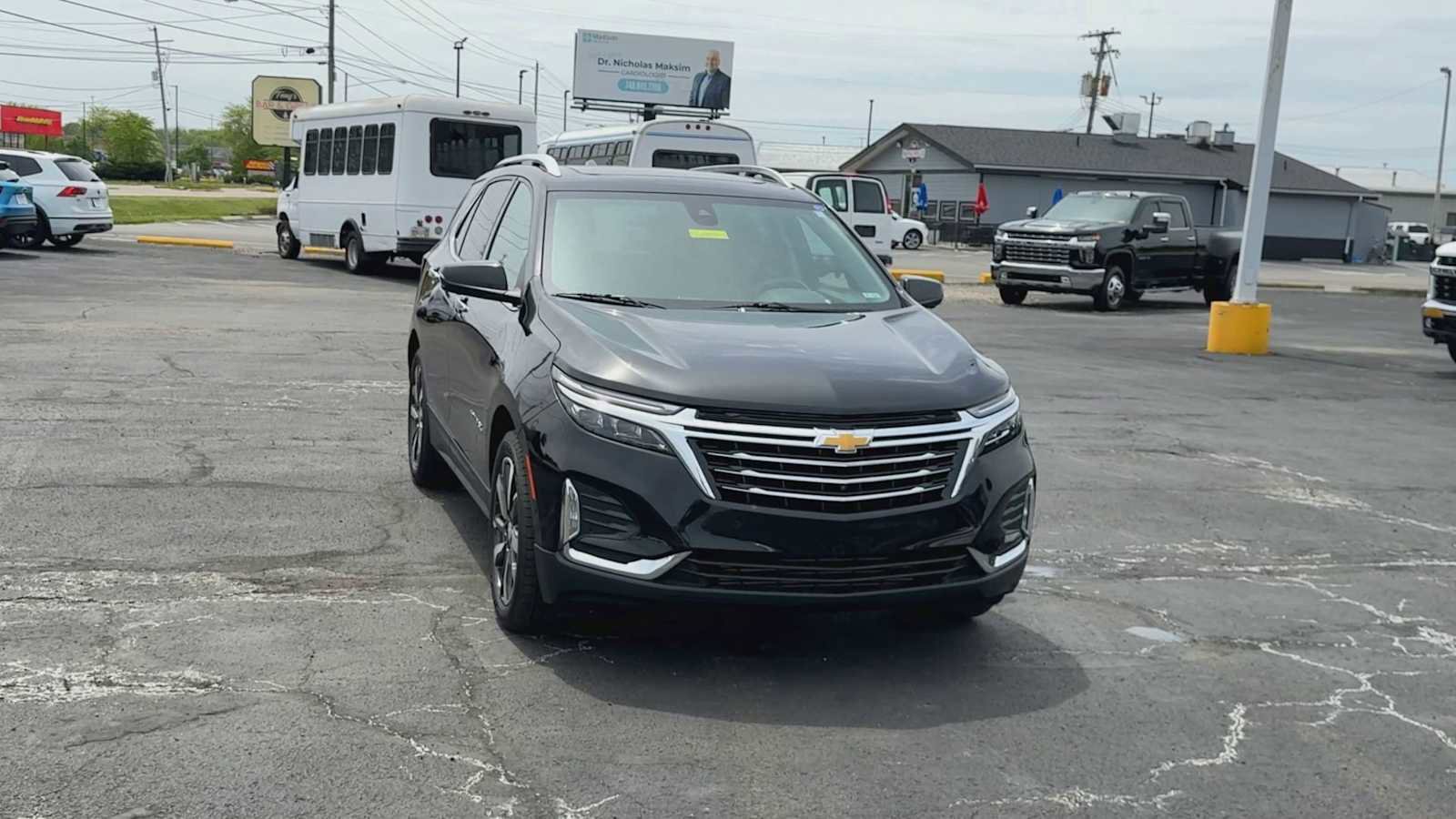 Certified 2022 Chevrolet Equinox Premier FWD image 3
