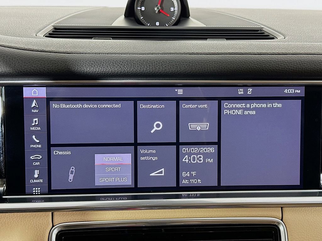 Used 2018 Porsche Panamera 4 image 15