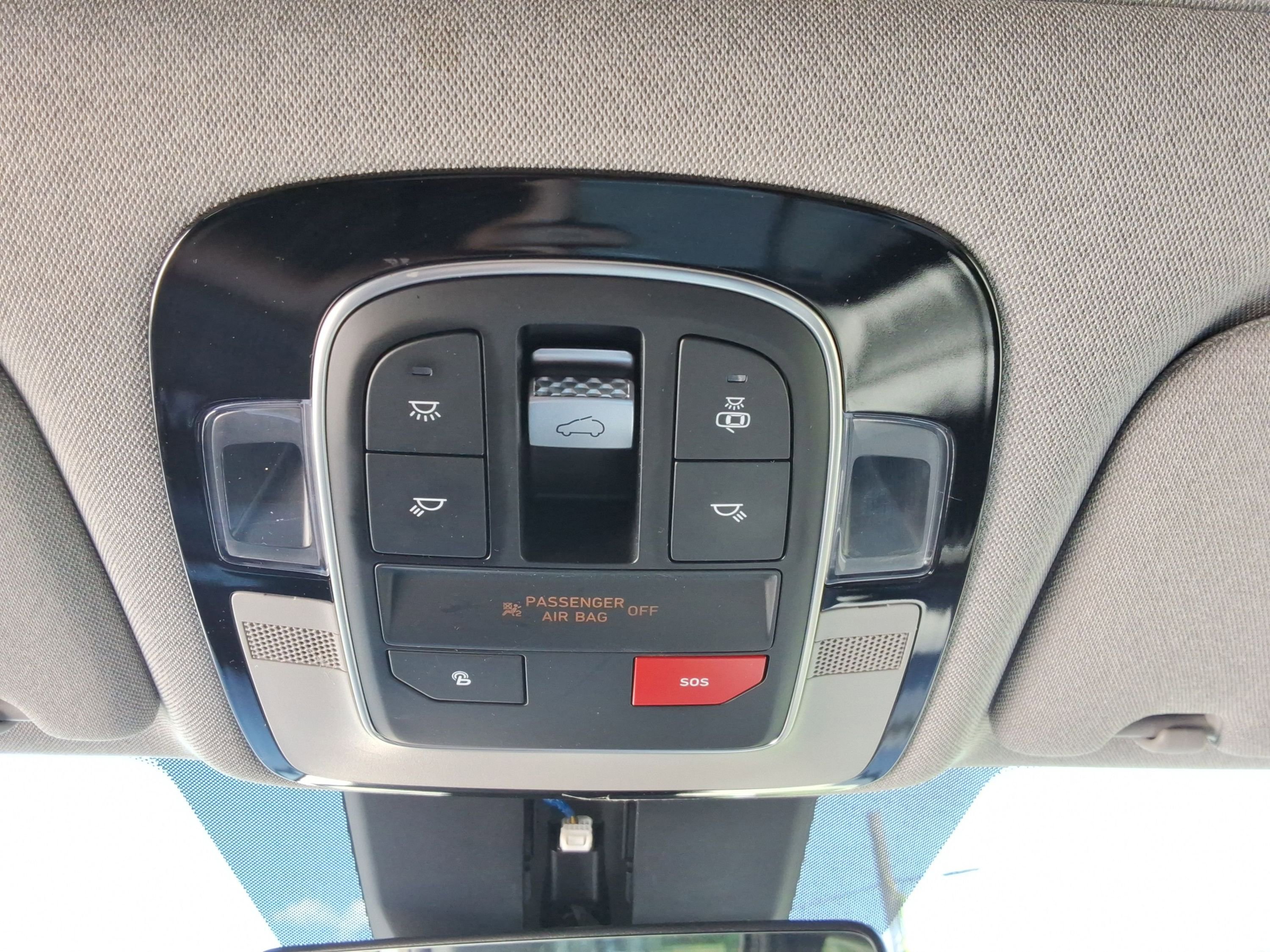 Used 2023 Hyundai Santa Fe Limited image 23