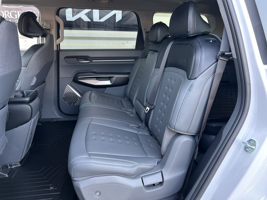 Certified 2026 Kia EV9 Wind AWD/4WD image 12