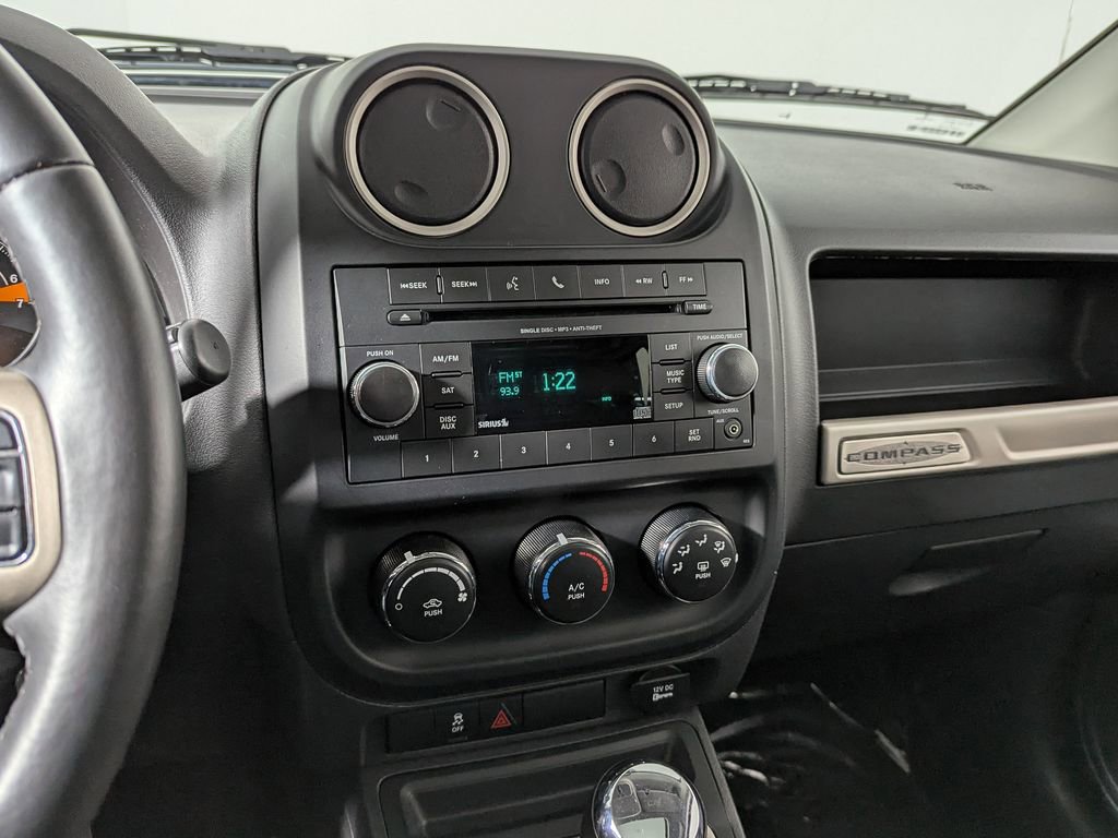 Used 2016 Jeep Compass 75th Anniversary w/ Power Value Group image 33