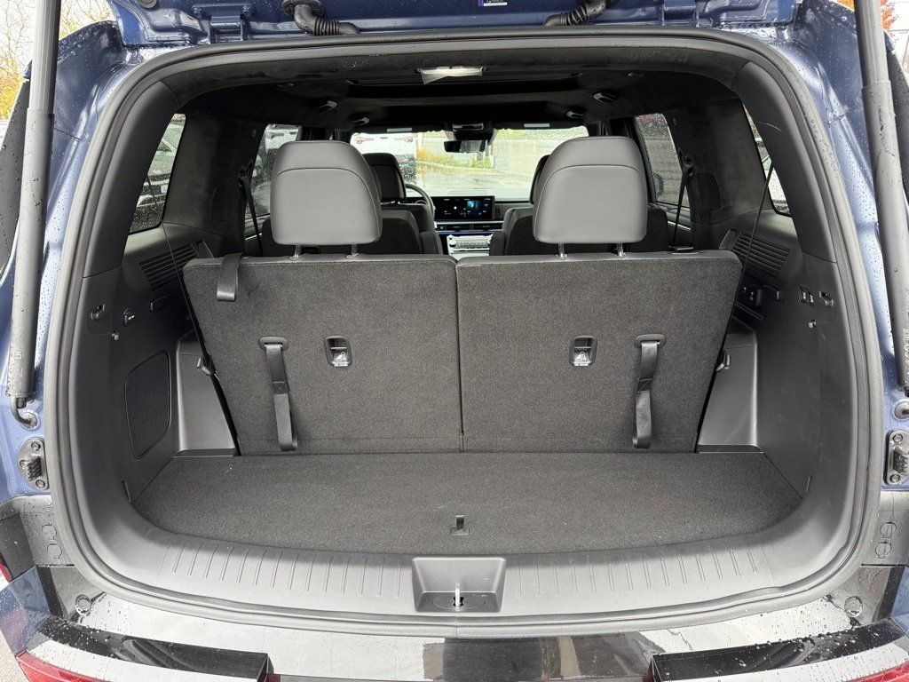 Used 2025 Hyundai Santa Fe Calligraphy image 11